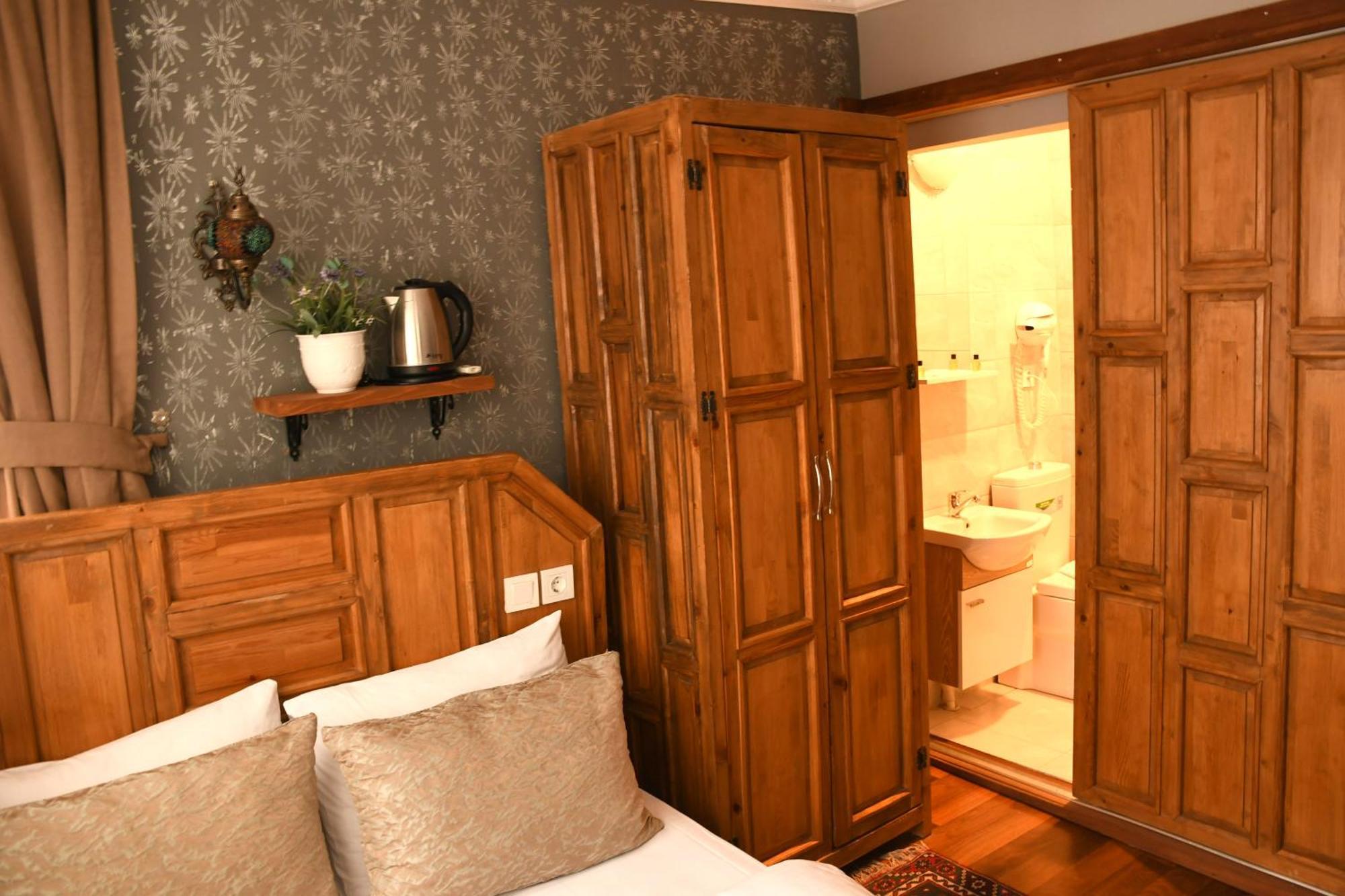 Californiacityhotel اسطنبول المظهر الخارجي الصورة